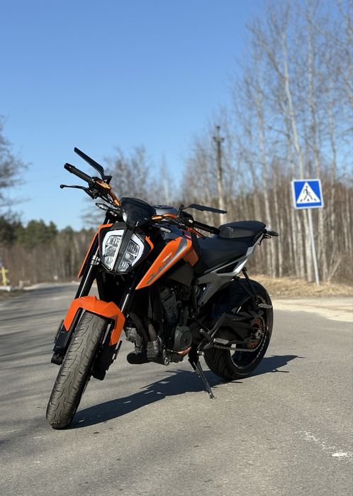 KTM duke 790 (2019)