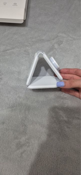 Бездротовий зарядний пристрій WiWU