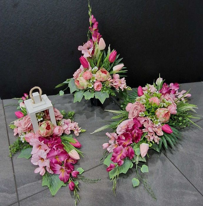 Komplet kompozycji kwiatowych na grób stroik wkład do wazonu WG37