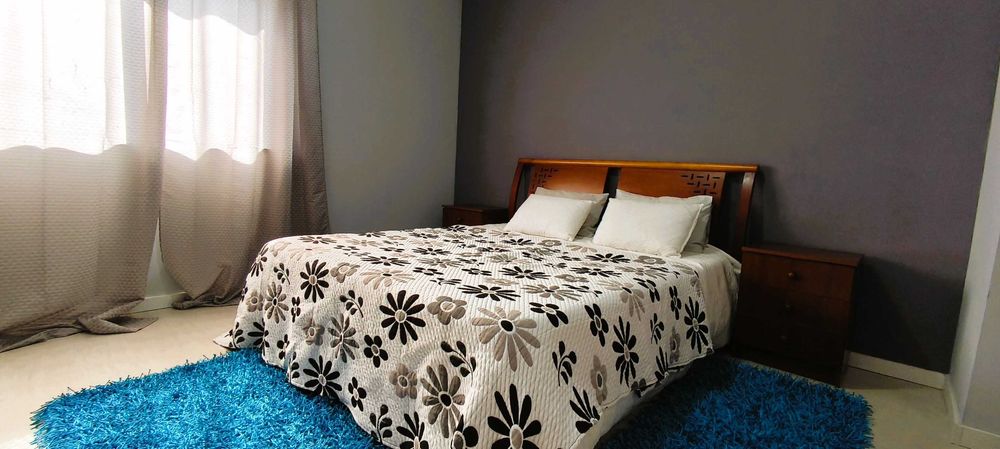 Apartamento T4 Duplex com Patio e Garagem