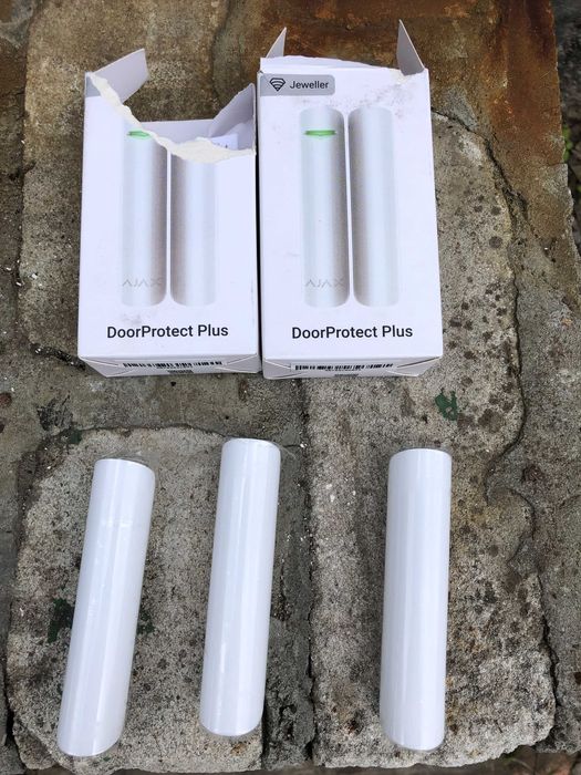 Датчик открытия двери/окна Ajax DoorProtect Plus ( магнит)