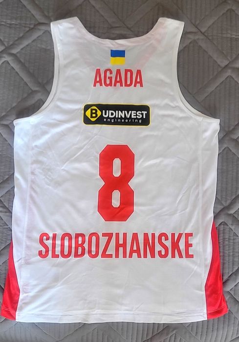 Продам форму баскетбольну