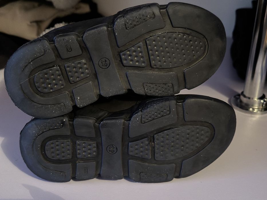 Зимове дитяче взуття хутро цегейка