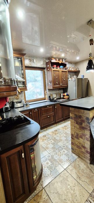 Продаж будинку с. Піщанка