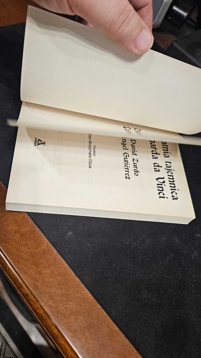 D. Zurdo A. Gutierrez - Ostatnia tajemnica Leonarda da Vinci(jak nowa)