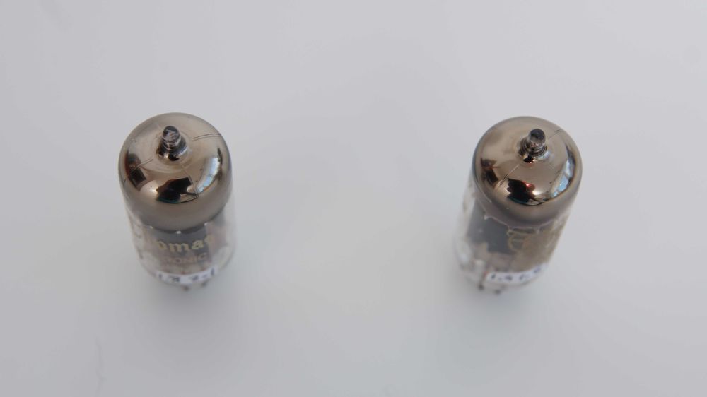 Valvo / Amperex ECC82 12AU7 1956 Long Plate D-Getter – dobrana para