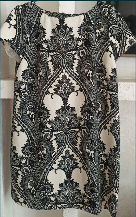 Платья . Распродажа .Женские платья