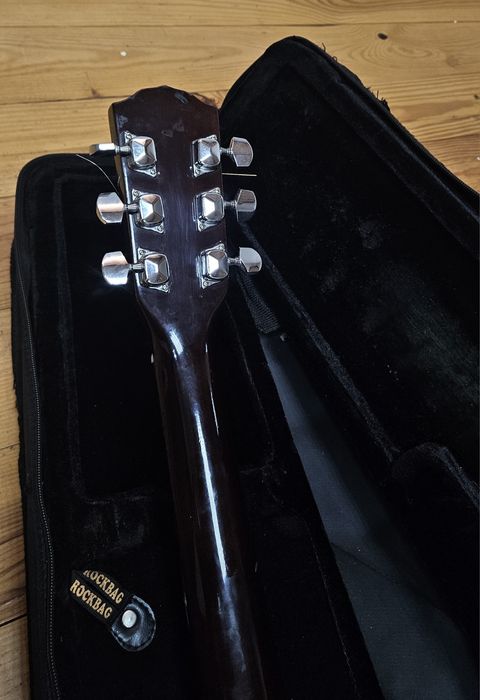Fender DG3 акустична гітара кейс кофр