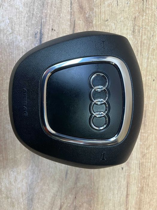 Airbag/poduszka powietrzna kierowcy Audi A4 B8