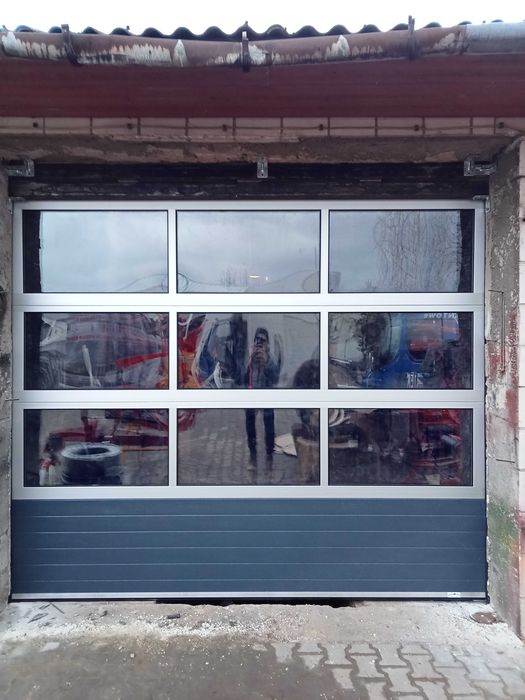 Brama segmentowa garażowa przemysłowa bramy garażowe HALINÓW
