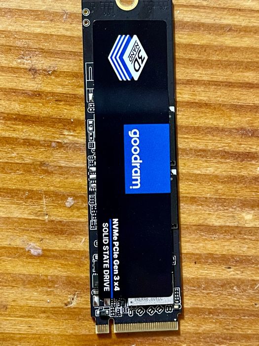 NVME SSD Goodram PX500 512Gb 3D Nand почти новый