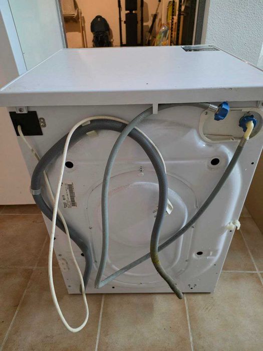 Máquina de lavar roupa Ariston Hotpoint AQ94F