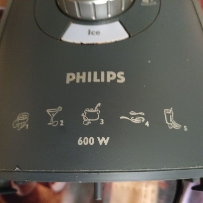 Blender Philips  HR 2074 sama podstawa