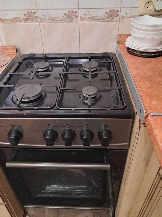 Продам плиту суміжну Millano