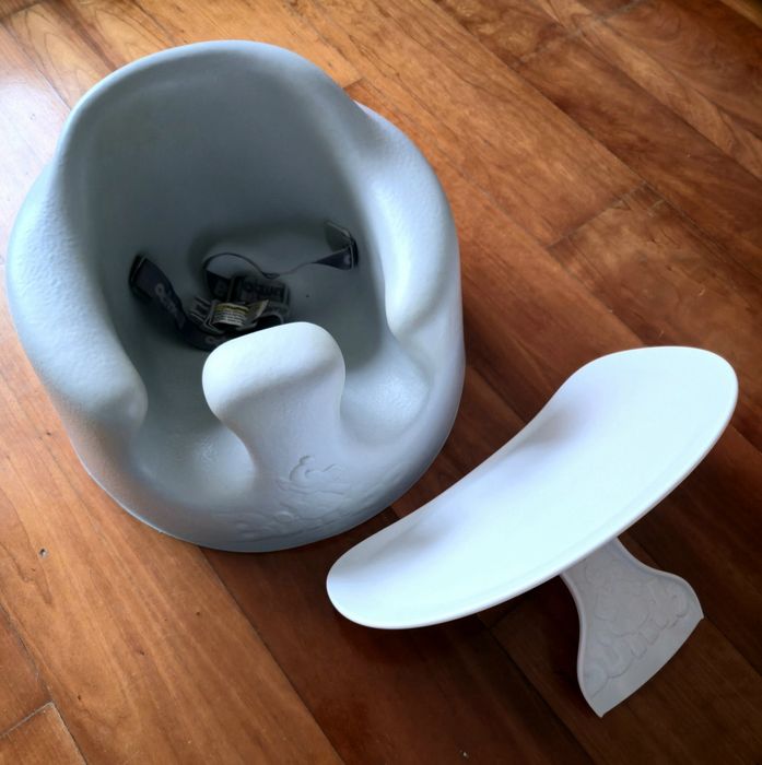 Bumbo com suporte alimentação