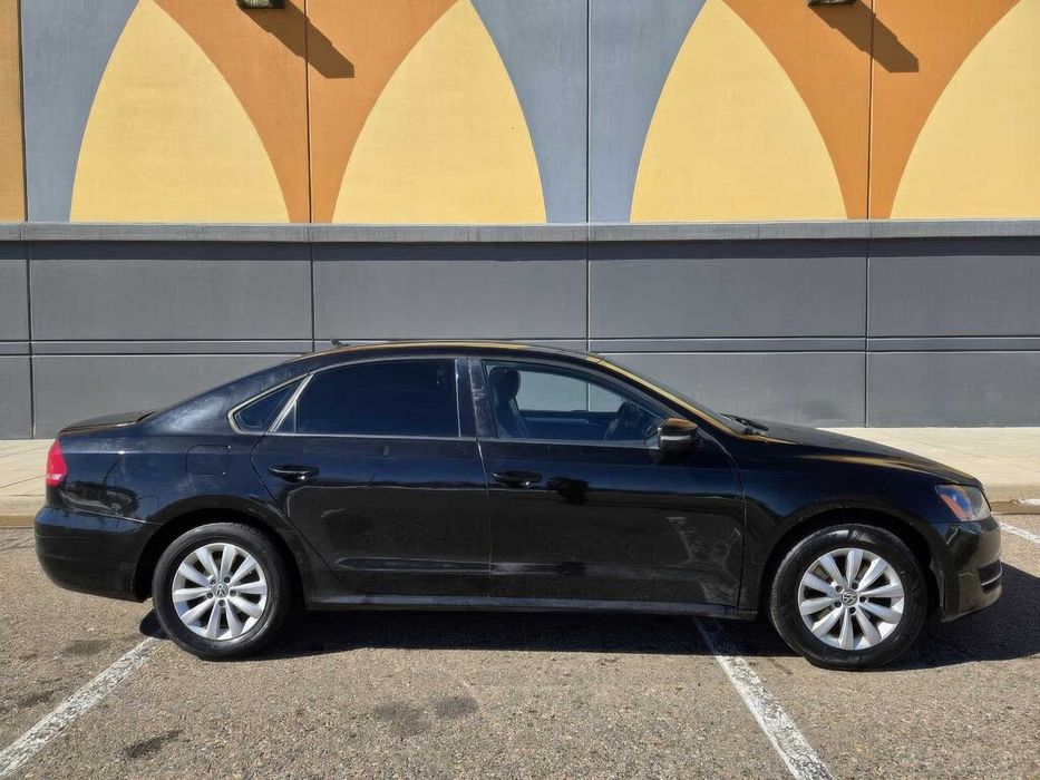 Volkswagen Passat Wolfsburg Edition      2014