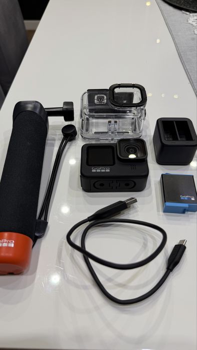 GoPro Hero 9 BLACK stan idealny + akcesoria