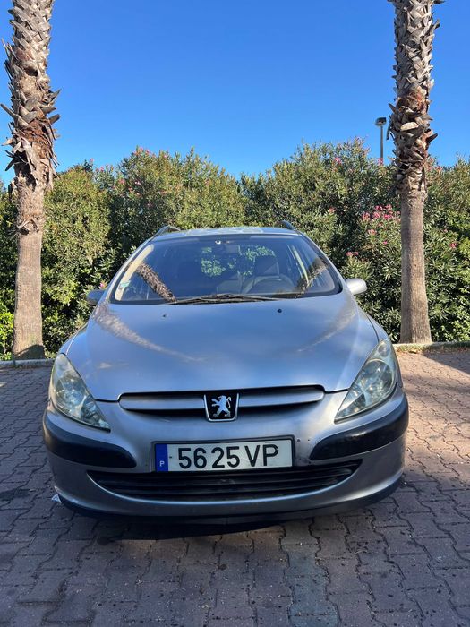 Peugeot 307 sw 2003 - espaçoso e economico — photo 4