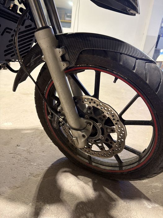 BMW F 650 GS – Motor a trabalhar – Acidentada / Peças ou recuperação