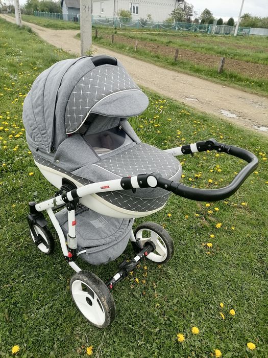 Коляска Adamex vicco 2в1