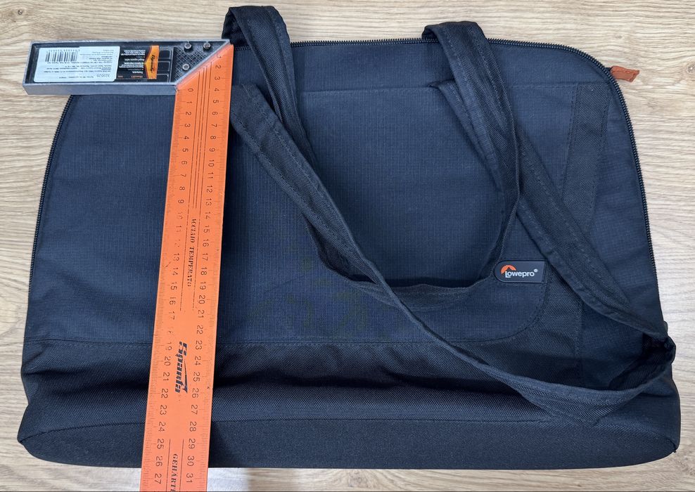 Сумка для ноутбука Lowepro