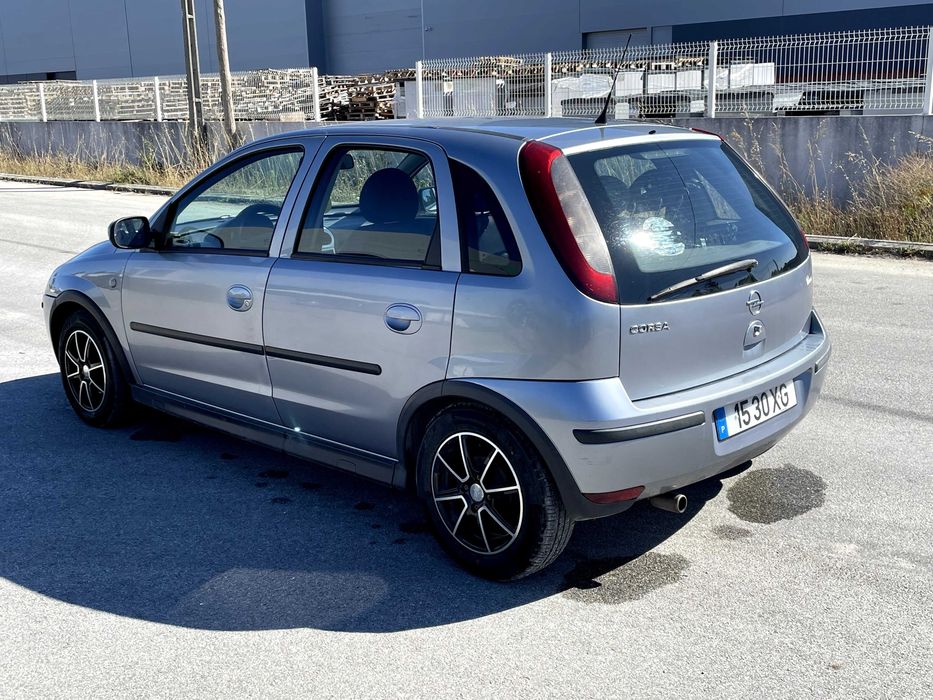 Opel Corsa 1.2 Gasolina 2004
