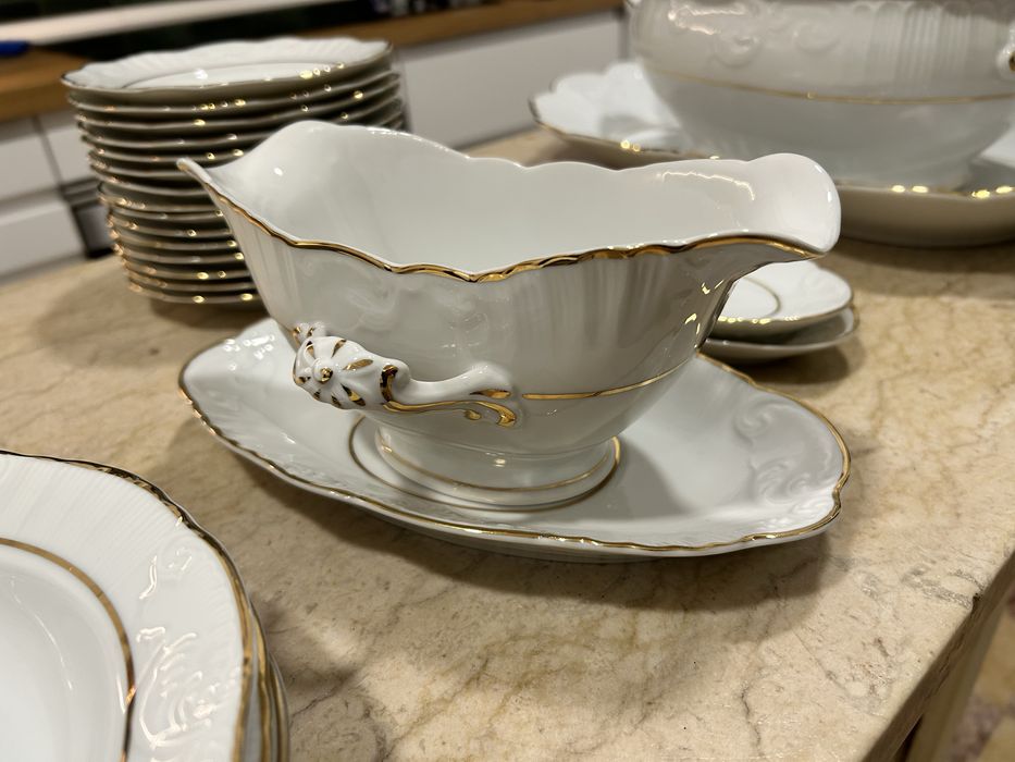 Peças Vista Alegre, serviço Mouzinho