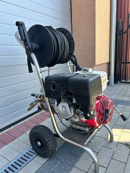 Myjka spalinowa KRANZLE B16/220