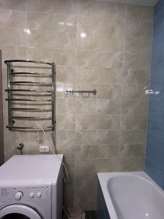 Продам 2к сталинку пр. И. Мазепы возле 5 школы