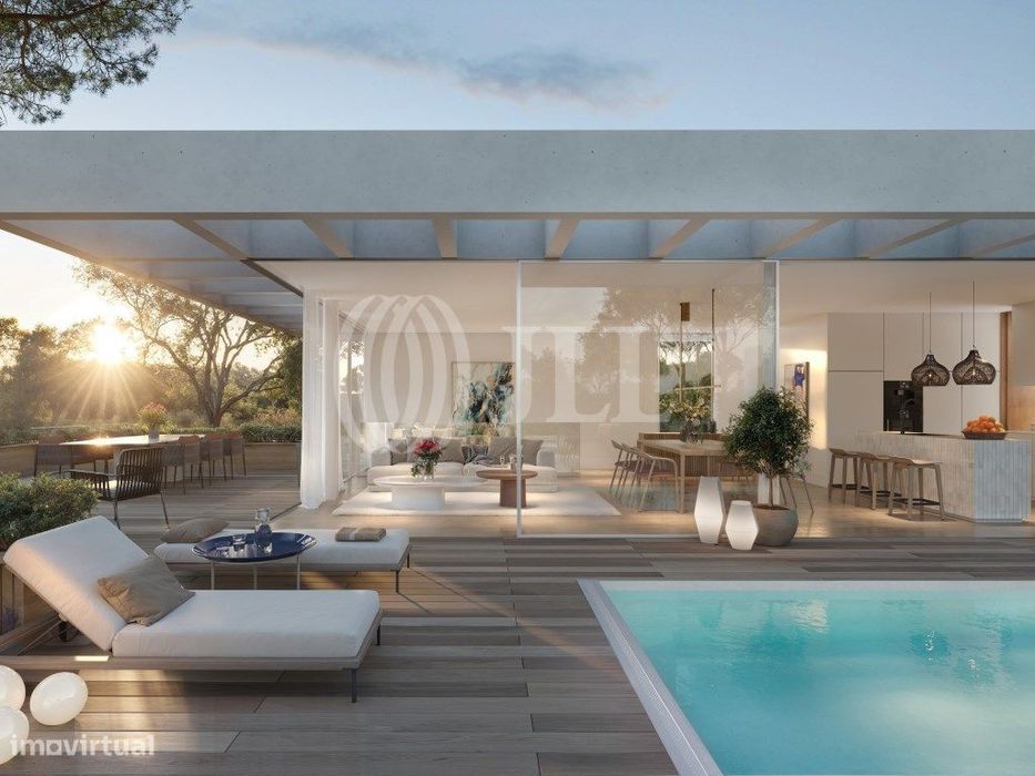 Moradia T4 duplex, nova e mobilada, no Silves Hills, no Algarve