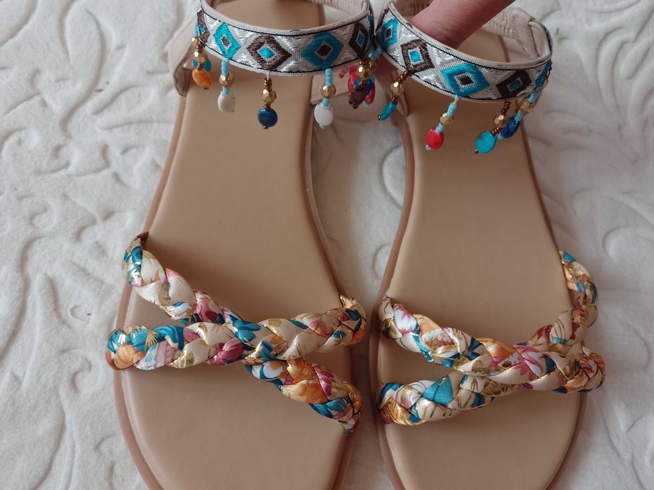 (41/42) Bogato zdobione sandałki w stylu Boho , NOWE