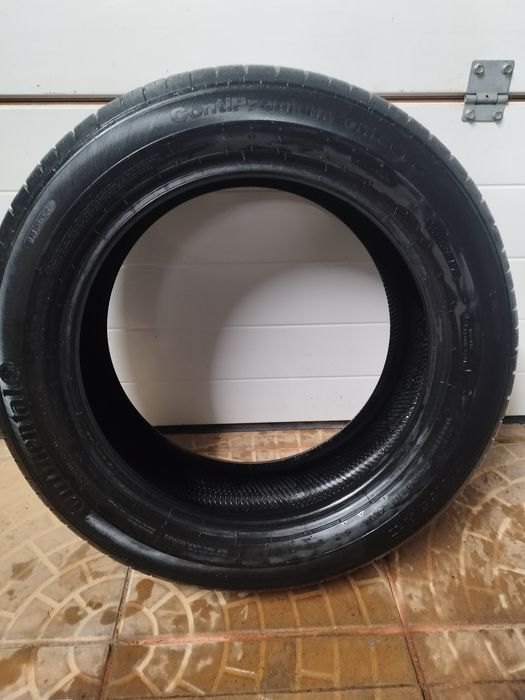 Продам шину Continental 215/55 R17 (запаска)