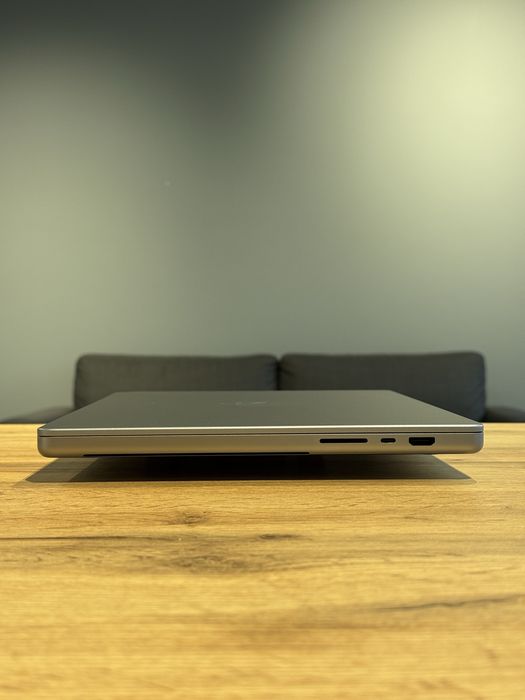 Macbook pro 16 m1 pro 16/512gb 10/16gpu !! Гарантія від магазину !!