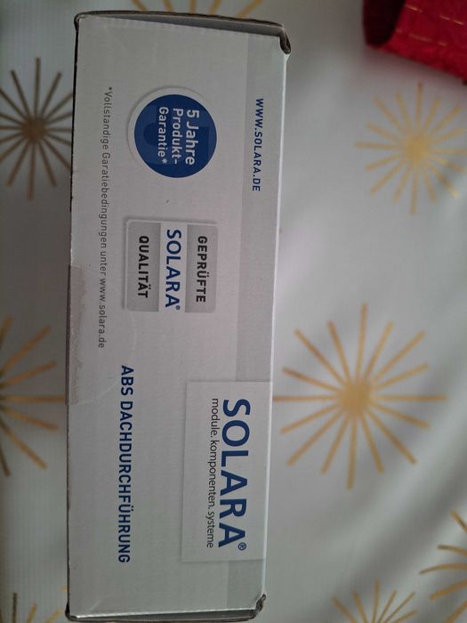 Przelotka dachowa czarna pojedyncza SOLARA