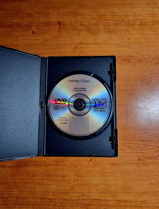 LEGENDS OF PASSION (Anthony Hopkins/Brad Pitt/Julia Ormond) Collector's Edition64285982459522122