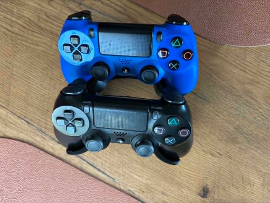 Stojak na pady do konsoli ps4 oraz ps5