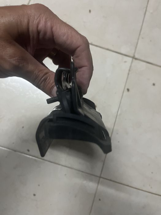 Kit de Fixação Thule 4055 (Flush Rail) — Para Pés Thule 753