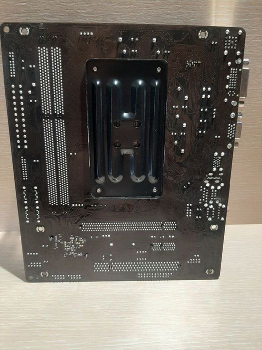 Материнська плата Asrock FM2A78-DG3+, FM2+, VGA/DVI, 2×ddr3