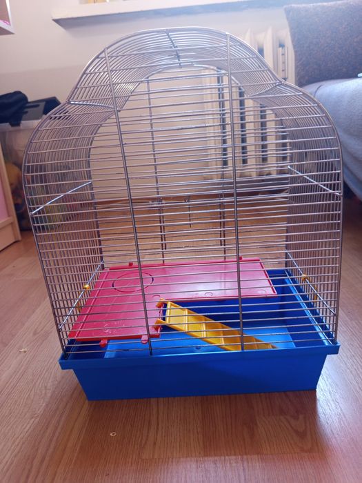 Sprzedam klatkę widoczną na zdjęciu dla ptaków lub  chomika