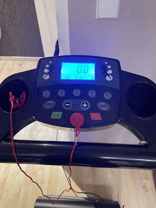 Bieżnia ArtSport Speedrunner 2000 składana 10 km/h trenażer LCD BLUE mała zgrabna szybka do domu na siłownie dla psa na spacer nordick walking 24h