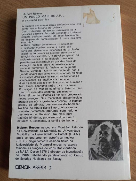 Um Pouco Mais de Azul
A Evolução Cósmica
de Hubert Reeves