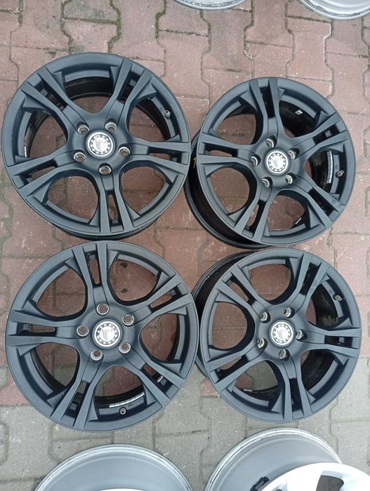 Komplet felg Platin 5x114,3 7Jx16 ET38 Nr.257