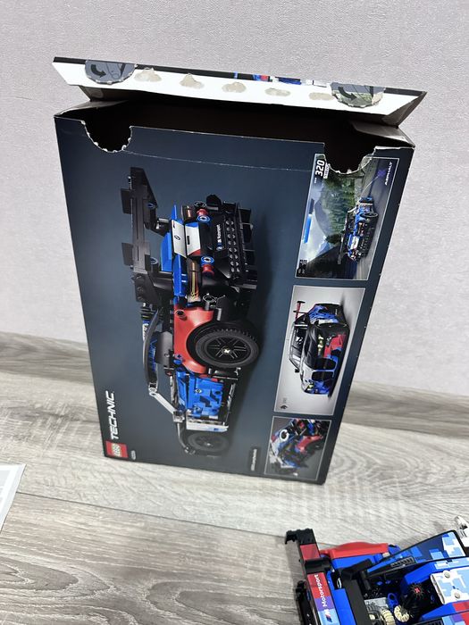 Продам оригінальний б/в набір Lego technic 42226