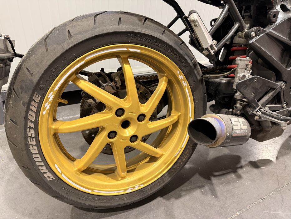 Cafe Race Honda VFR 750 RC36 - Troco por VESPA