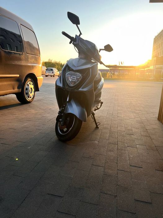 Електроскутер Forte Hawk 2000w