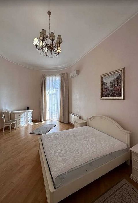 4+-rooms apartment apartment by the address st. Kulikovo pole pl Oktyabrskoy revolyutsii pl (area 420 m²) - Atlanta.ua - photo 3