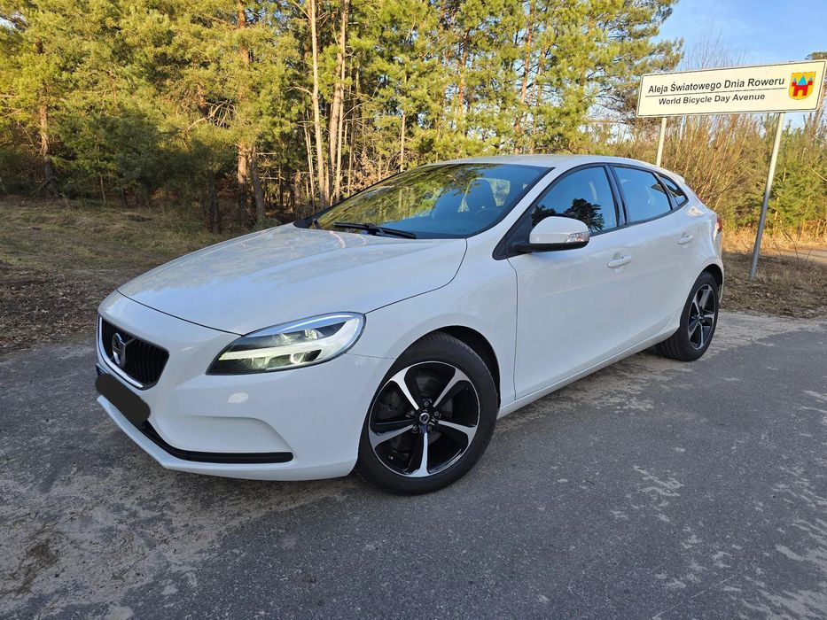 Volvo V40 Volvo V40 2.0 T2 PIĘKNY Niski Przebieg
