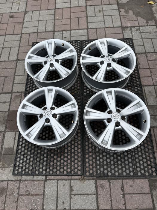 Диски оригінал Toyota rav4 highlander venza siena Lexus rx 5 114,3 r18