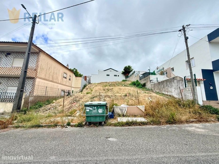 Vialonga - 365 m² Plot of Land