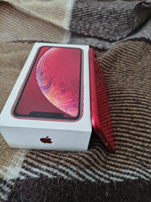 iPhone XR 64Gb red